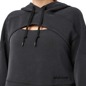 LULULEMON Get Centered Softstreme Black Cutout Crop Hoodie Size 4